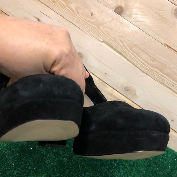 BCBGeneration Black Suede  Finelle x Pumps - Picture 7 of 10